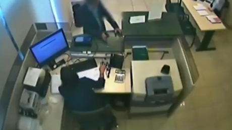 VIDEO: Detienen en Madrid a un "histórico" ladrón que asaltó 9 bancos en el último mes