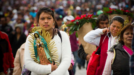 FOTOS: Virgen María empieza a 'llorar' en EE.UU. y convierte la iglesia en un lugar de peregrinación