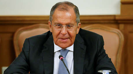 El canciller ruso se reúne con su homólogo norcoreano en Pionyang