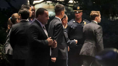 FOTO: Termina la primera cena del emisario norcoreano con el secretario de Estado de EE.UU.