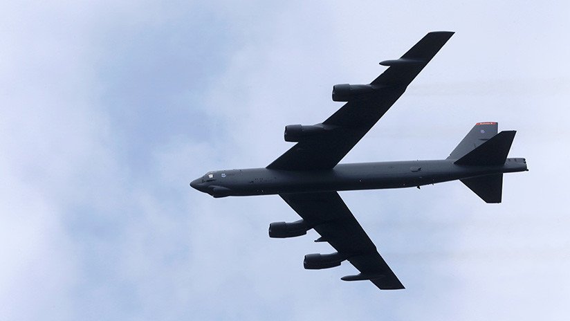 Pekín asegura no tener miedo de los aviones de EE.UU. que sobrevolaron el mar de China Meridional