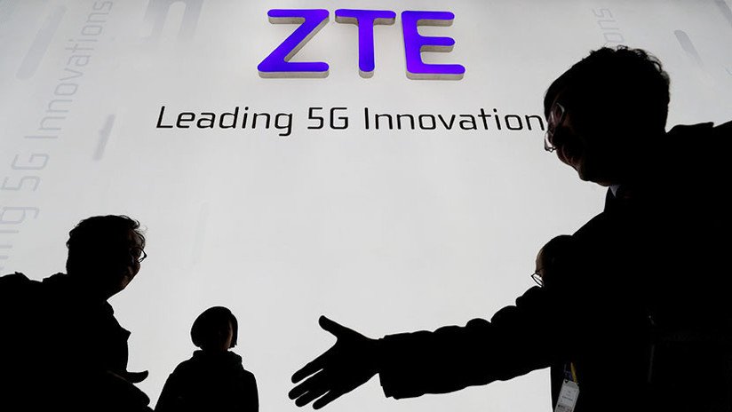 Concesiones y pérdidas millonarias: ZTE se desploma al volver a la bolsa tras sanciones de EE.UU.