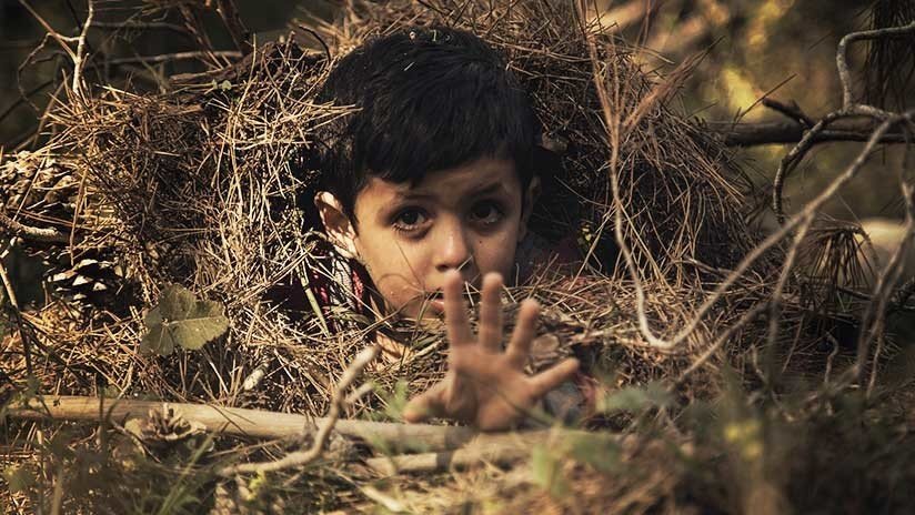 Esta foto viral de un bebé 'enjaulado' por el servicio de inmigración de EE.UU. no es lo que parece