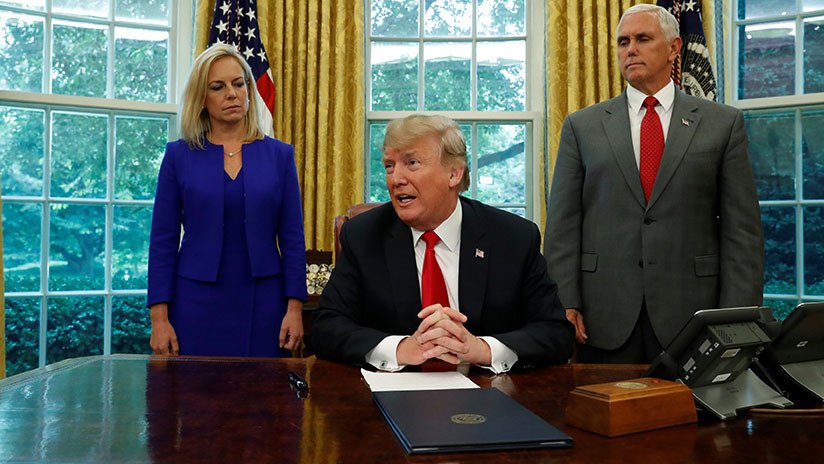 Trump firma orden ejecutiva para acabar con la separación de las familias de migrantes irregulares
