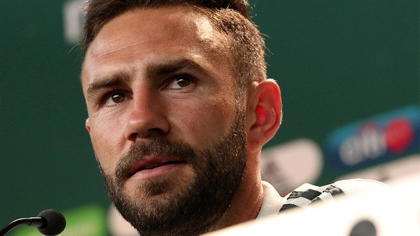 "Me duelen": futbolista mexicano suplica por los niños afectados por la política migratoria de Trump