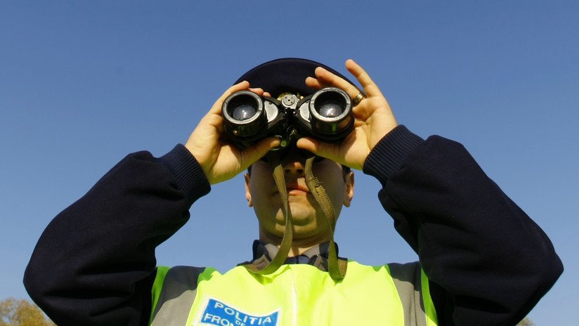 Austria insta a reforzar las fronteras de la UE con soldados