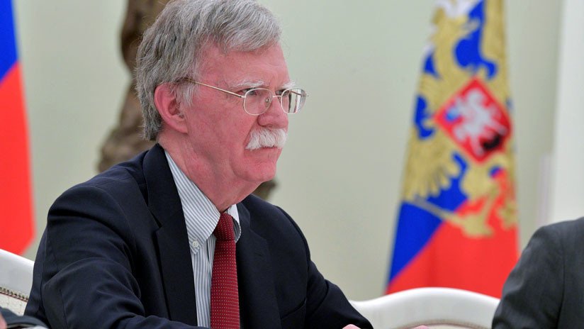Bolton: Trump cree que la reunión con Putin beneficiará al mundo