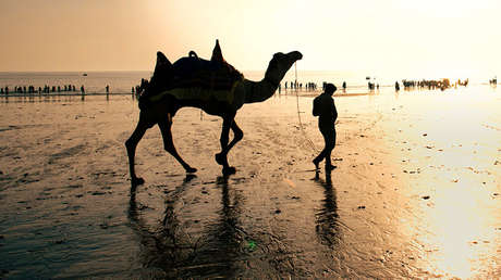 VIDEOS: Se inunda parte del desierto de Arabia tras el paso de un ciclón