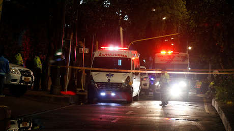 VIDEO: Linchan con palos y machetes a un hombre acusado de robo en Colombia