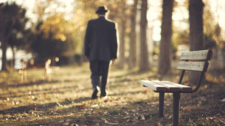 Maestro de escuela jubilado ruso dona a un orfanato sus ahorros de cuarenta años