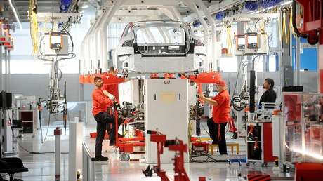 Tesla recorta el 9% de sus empleados