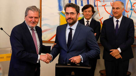 Dimite Màxim Huerta, el ministro más breve de la historia de España