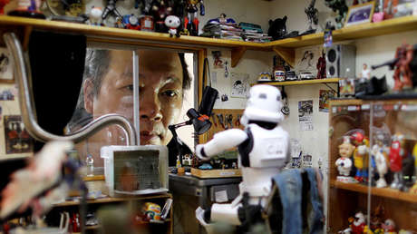 El increíble mundo del hombre que tiene barrios enteros en su casa