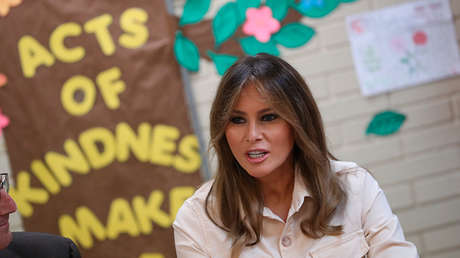 Melania Trump visita a los niños migrantes detenidos en la frontera con México