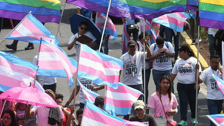 ¿Qué significa que la OMS haya sacado a la transexualidad de su lista de enfermedades mentales?