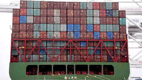 Medios chinos condenan los "delirios paranoicos" de EE.UU. ante el impacto de la guerra comercial 