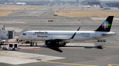 "Nos duele de corazón": Una aerolínea mexicana ofrece reunir familias inmigrantes de forma gratuita