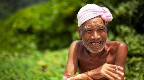 La historia del robinsón japonés de 82 años que fue devuelto a la fuerza a la civilización 