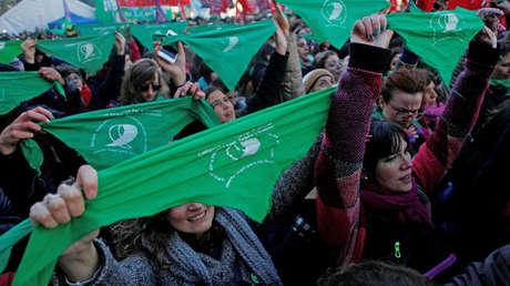No es tu cuerpo, es una vida: Mujeres, ciudadanas de segunda