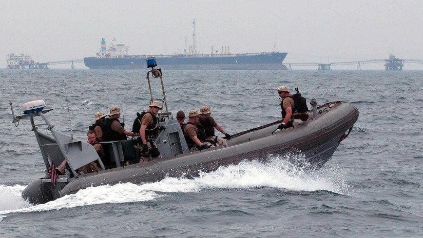 Asesor iraní: "Si Teherán no puede exportar el petróleo del golfo Pérsico, nadie más podrá hacerlo"