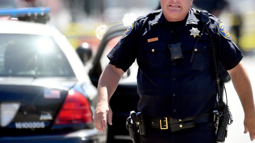 La Policía de EE.UU. trata de sospechoso a un afroamericano por ingresar a su propia tienda