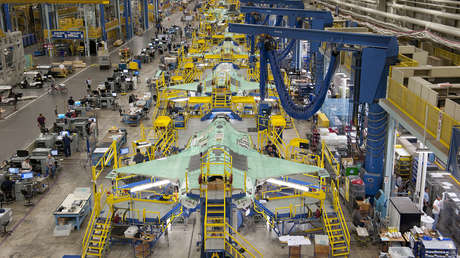 Ministra de Defensa de Italia: Roma no comprará más aviones de combate F-35 a EE.UU.