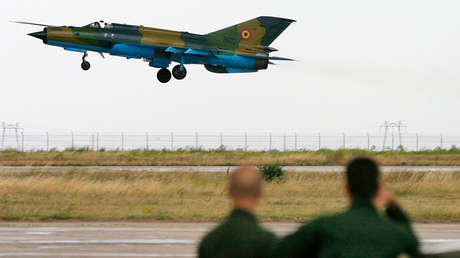 VIDEO: Se estrella un avión militar en un espectáculo aéreo en Rumanía