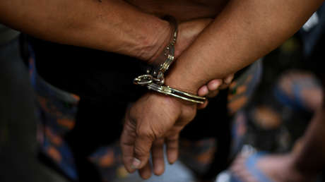 EE.UU.: Acusan a una mujer de vender droga en la corte justo antes de su comparecencia por otro caso