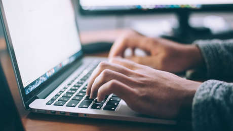 Stoltenberg insta a Moscú a responder a las preocupaciones de la OTAN sobre el ciberespacio