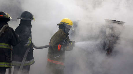 VIDEO, FOTO: Se incendia un autobús de pasajeros en la Ciudad de México