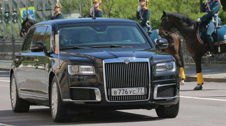 Putin se desplaza en Helsinki a bordo de la limusina rusa Kortezh por primera vez en el exterior