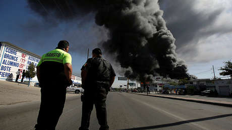 VIDEO: Reportan fuerte incendio en un centro comercial de Ciudad de México