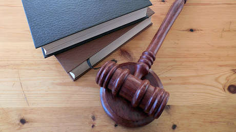 Un adolescente obsesionado por los nazis admite delitos de terrorismo en Reino Unido