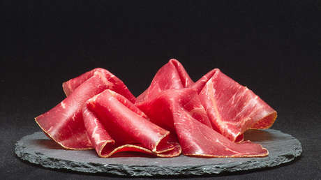 Descubren un nuevo peligro en el consumo de carnes procesadas