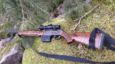 Un político de EE.UU. defiende el derecho a portar armas contando cómo asesinó a su madre