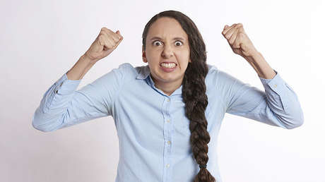 Desarrollan una 'tirita' que revela el nivel de la hormona del estrés en cuestión de segundos