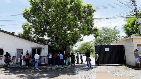 EE.UU.: Migrantes de Centroamérica podrán seguir con sus causas de protección temporal pese a Trump