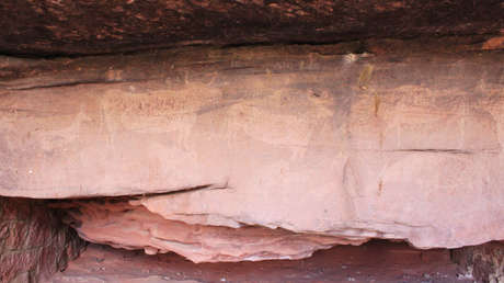 Estudiantes rusos hallan el 'escondite' de un pintor de la Edad de Piedra  