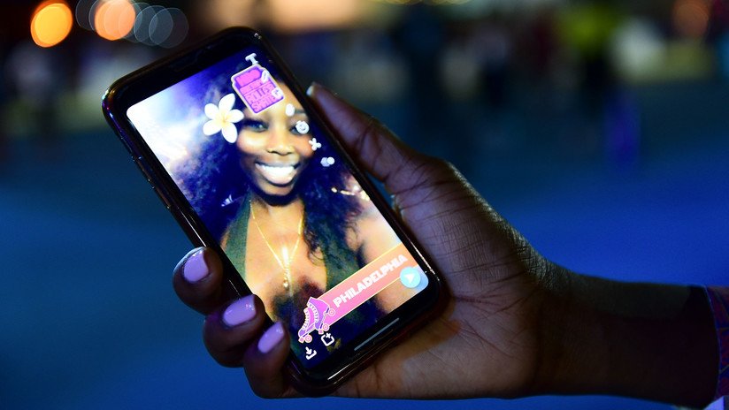 Científicos alertan sobre la obsesión por cirujía plástica causada por los filtros de Snapchtat