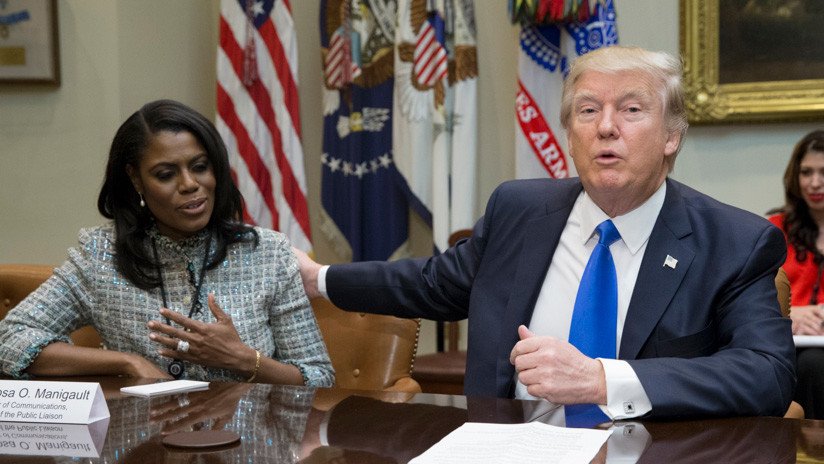 Trump llama "perro" a la exasesora de la Casa Blanca que reveló pagos a exempleados por su silencio