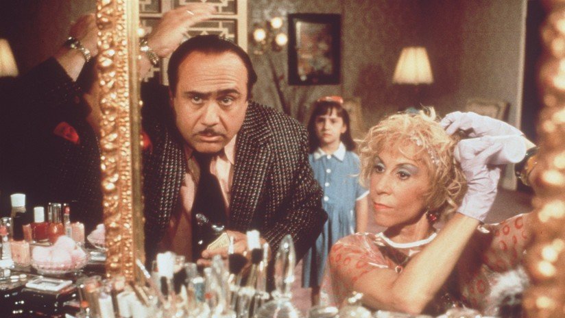 Nuevo y divertido reto viral: Mover los objetos con la 'mente' como Matilda (VIDEOS)