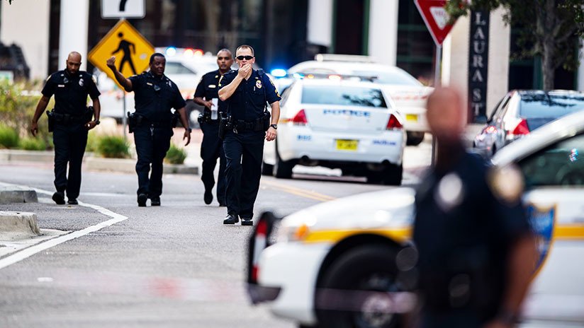 "Perdió y se volvió loco": Testigos describen el tiroteo del torneo de videojuegos en Florida