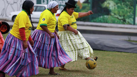 Científicos revelan por qué es peligroso para las mujeres jugar al fútbol