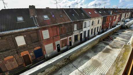 ¿Por qué este municipio francés vende casas a sólo 1 euro?