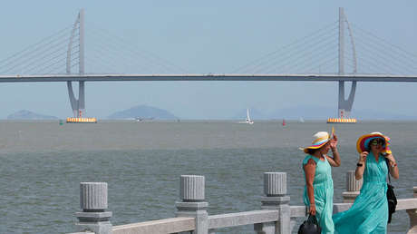 FOTOS: Imágenes satelitales muestran la gigantesca escala del mayor puente marino del planeta