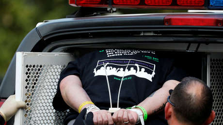 EE.UU.: Detienen a un hombre cerca del Capitolio tras encontrar en su coche un arma y municiones 