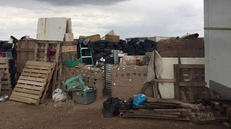 EE.UU.: Buscaban a un menor desaparecido y encuentran a 11 niños viviendo sin comida ni agua (FOTOS)