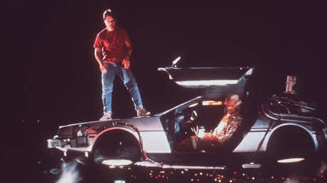 "¡Los amigos del pasado están en el futuro!": Se reúnen los actores de 'Volver al Futuro' (FOTO)