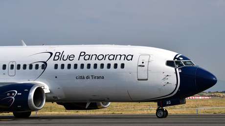 Aterrizan de emergencia en España tras sentirse mal una mujer con un kilo de cocaína en el estómago