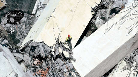 Temor en Génova: Uno de los pilares en pie del puente Morandi podría derrumbarse